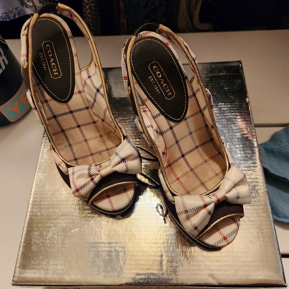 Coach Heels - Picture 1 of 3